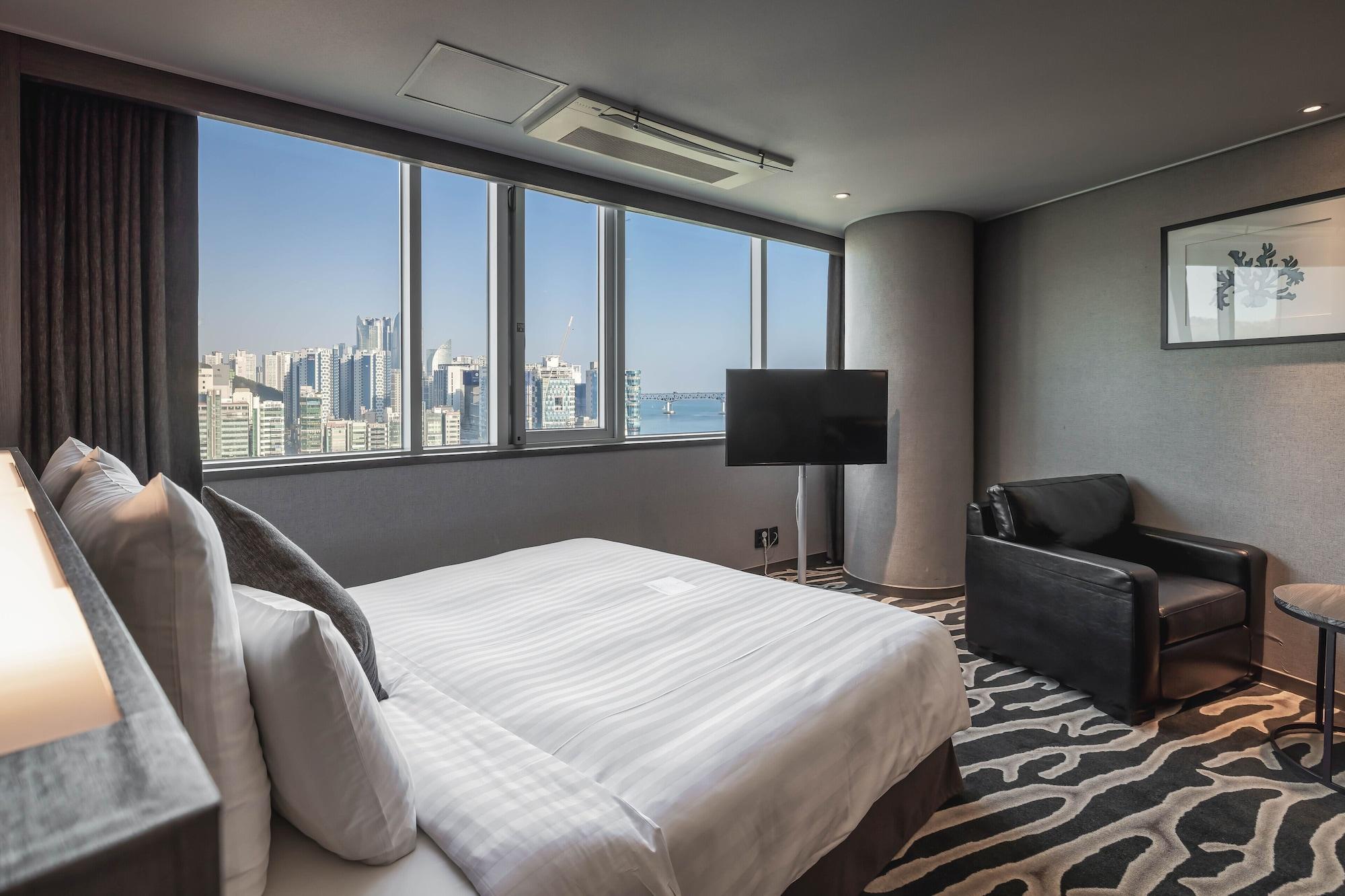Kent Hotel Gwangalli By Kensington Busan Buitenkant foto