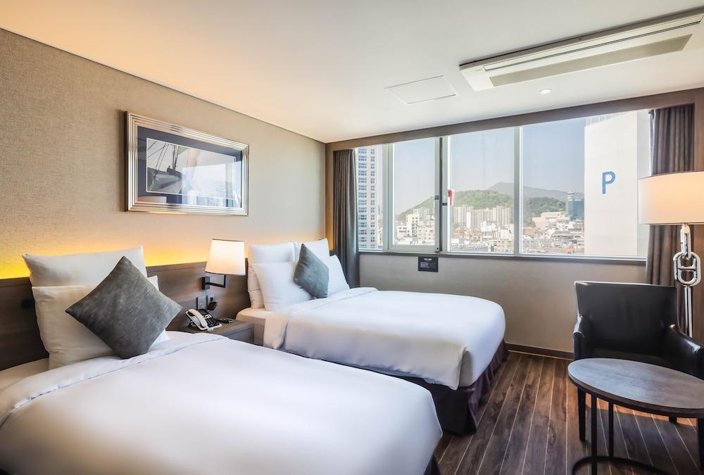 Kent Hotel Gwangalli By Kensington Busan Buitenkant foto