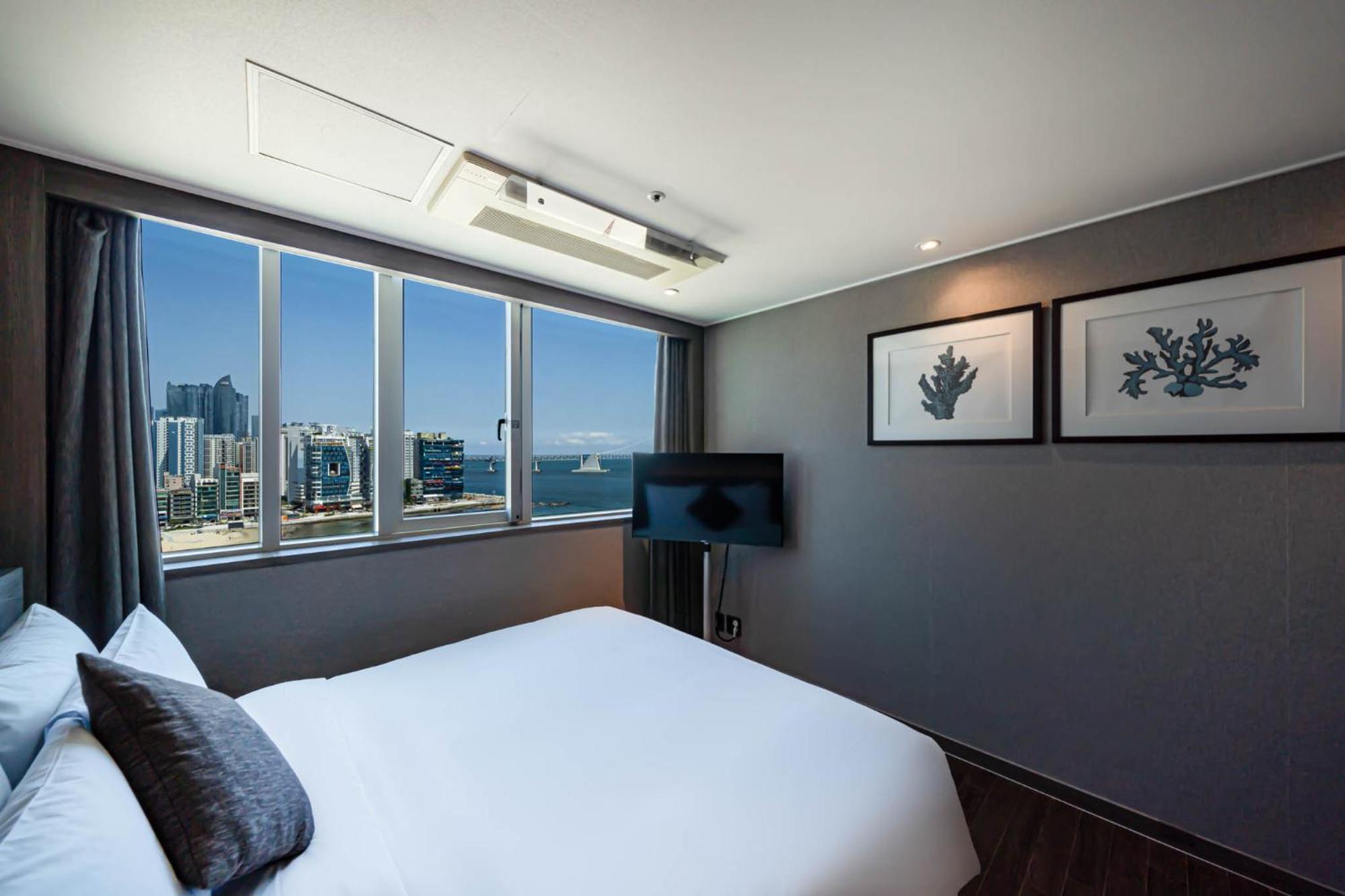 Kent Hotel Gwangalli By Kensington Busan Buitenkant foto