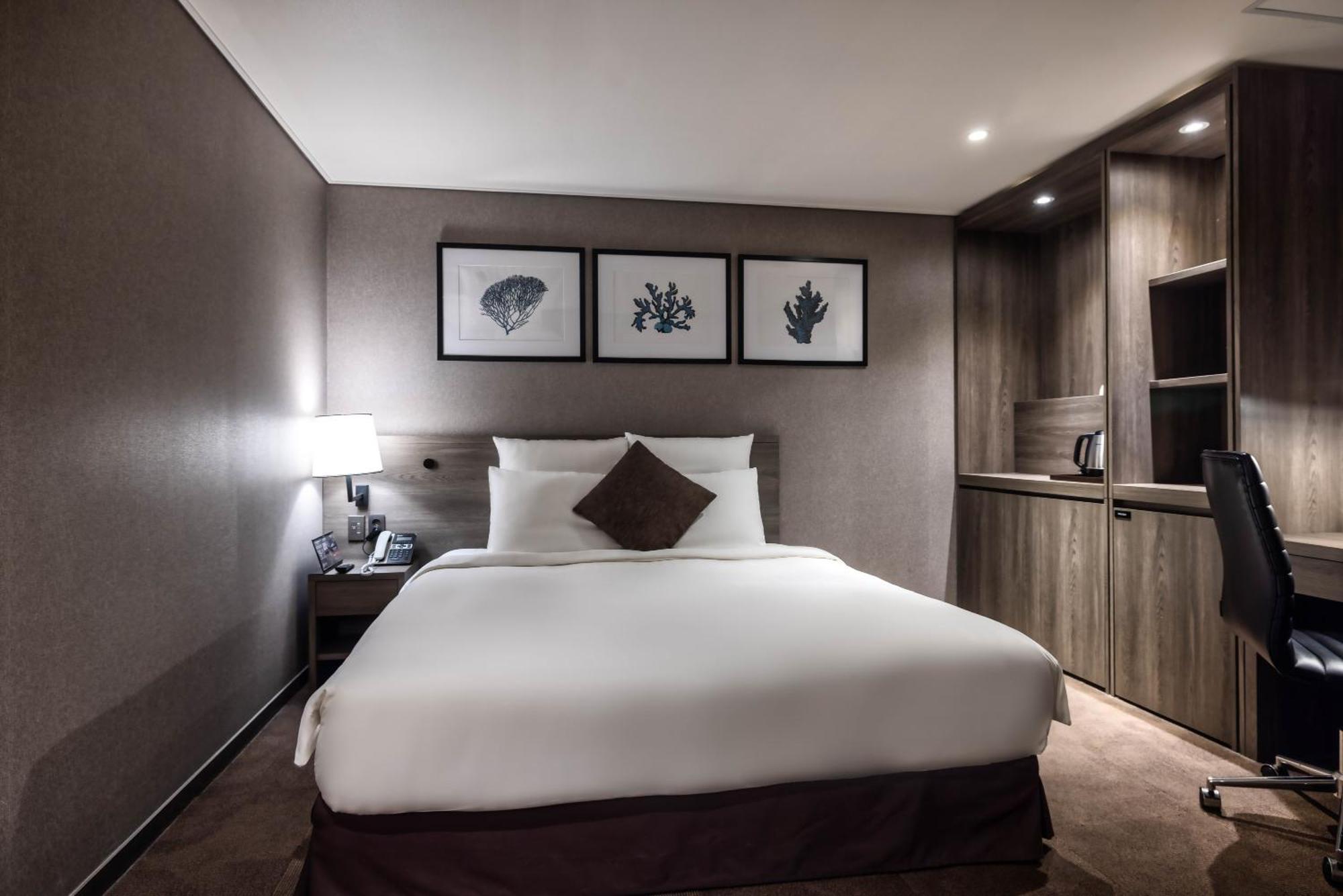 Kent Hotel Gwangalli By Kensington Busan Buitenkant foto